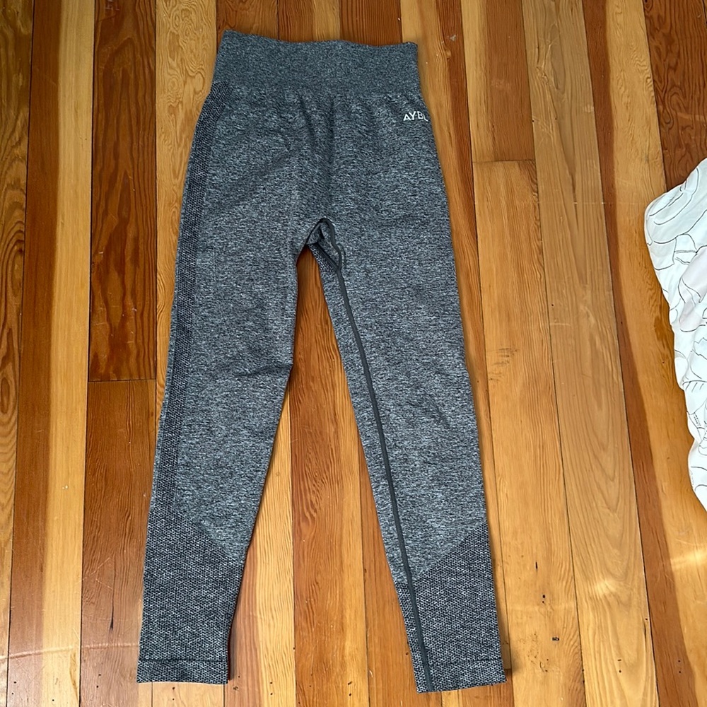 Aybl leggings
